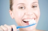 Đánh răng thường xuyên làm giảm nguy cơ viêm khớp
